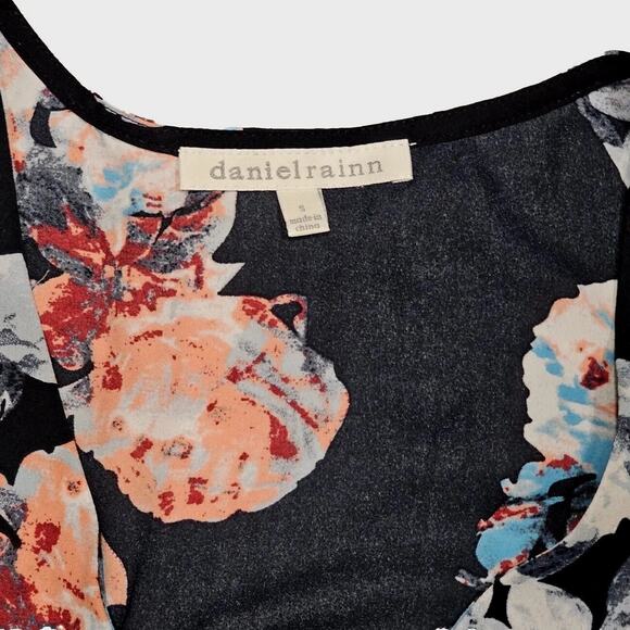 Daniel Rainn Sleeveless Blouse Womens Sz Small Floral Split Front Tank Top - Picture 5 of 9
